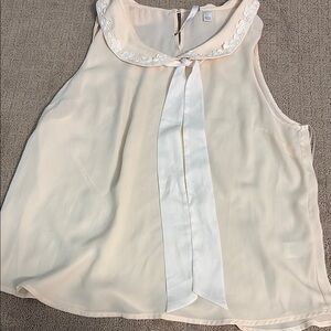 sleeveless blouse!
